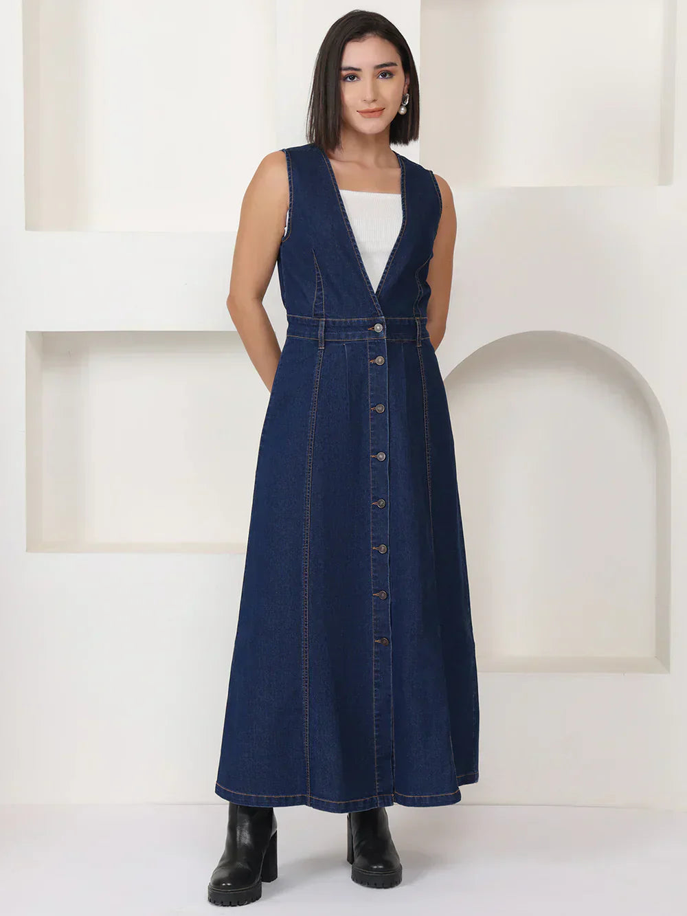 How to Style Denim Dresses for Every Occasion (Office, Casual & Party)