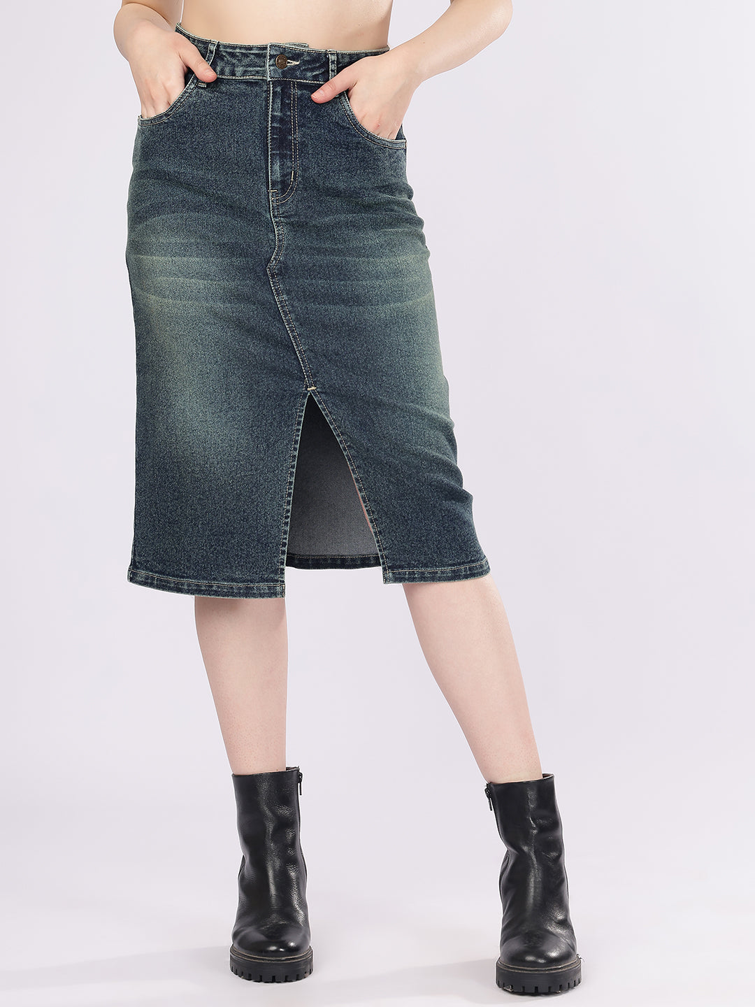 Women’s Green Tint Light Wash Cargo Skirt