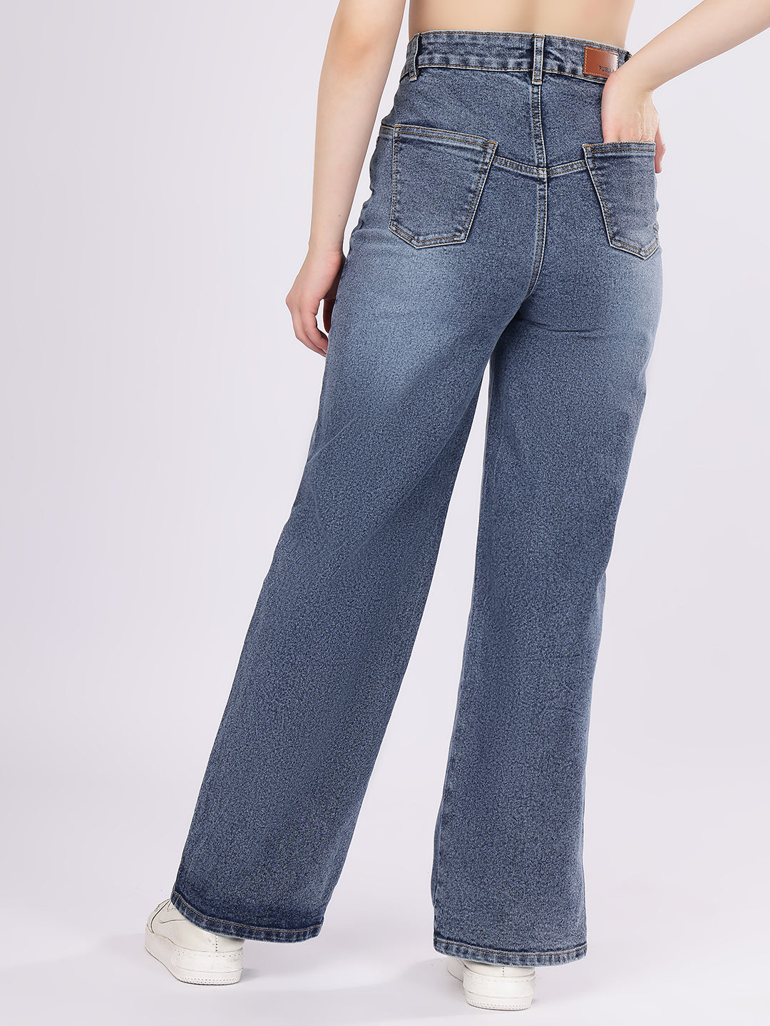 Women’s Mid Blue Straight Fit Denim Jeans