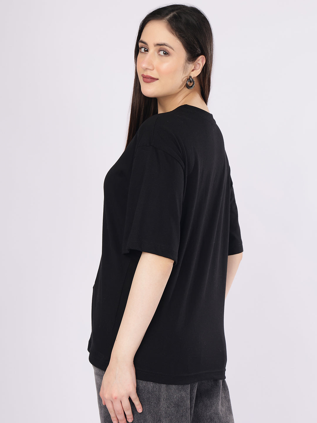 Dozer Artistic Face Line Art Black Oversized T-Shirt