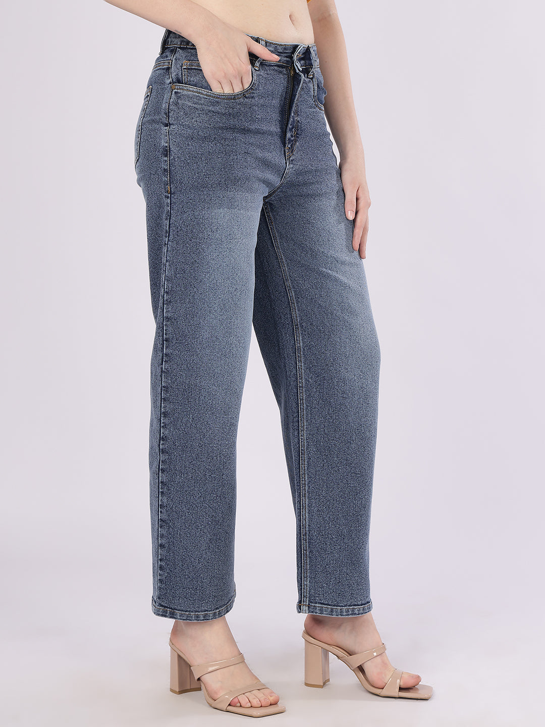 Women’s Blue Straight Fit Denim Jeans