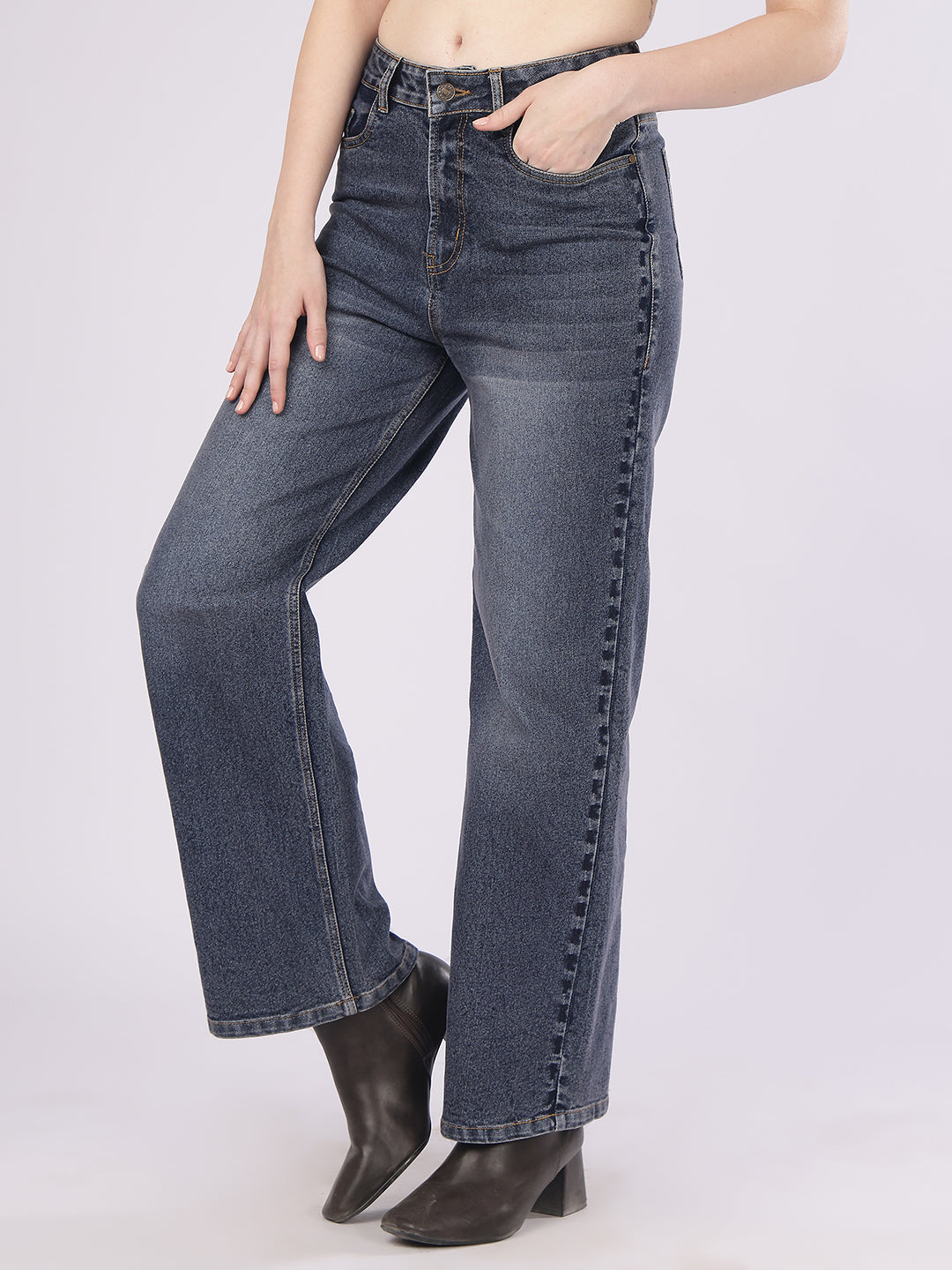 Women’s Blue Straight Fit Denim Jeans