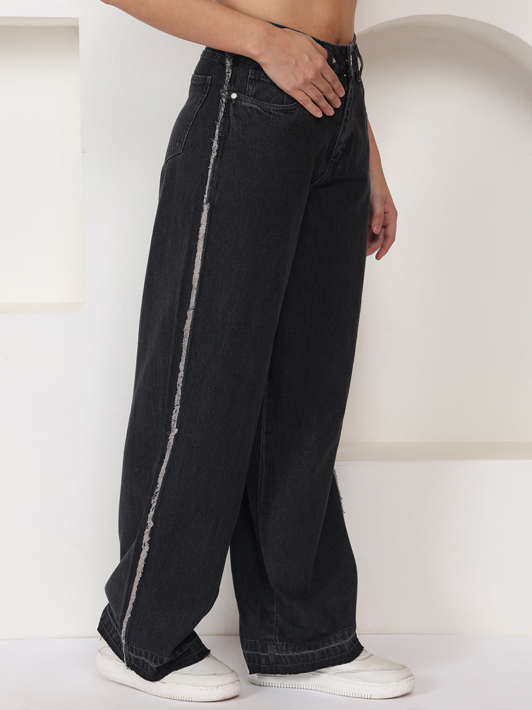 PUELLA Women Dark Black High-Rise Wide Leg Jeans with Light Fade & Raw Side Detailing