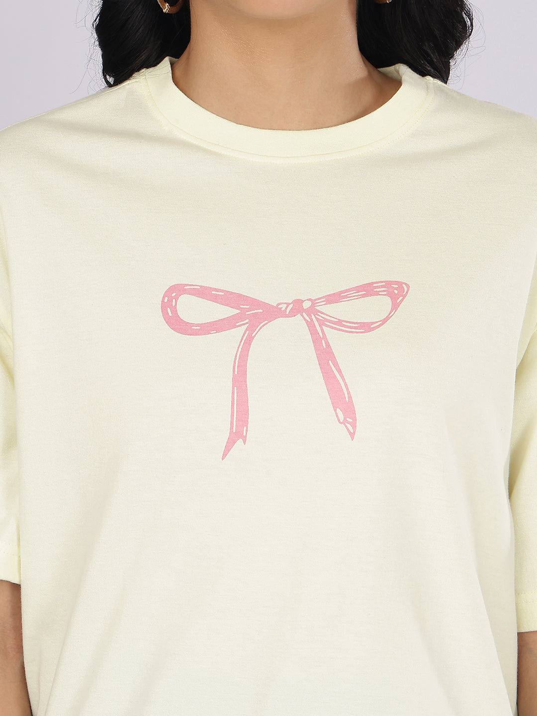 Dozer Minimalist Pink Bow Graphic Cream T-Shirt