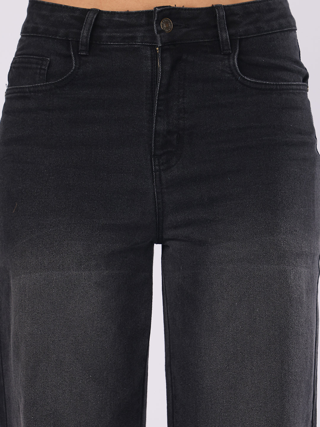 Women’s Black Straight Fit Denim Jeans