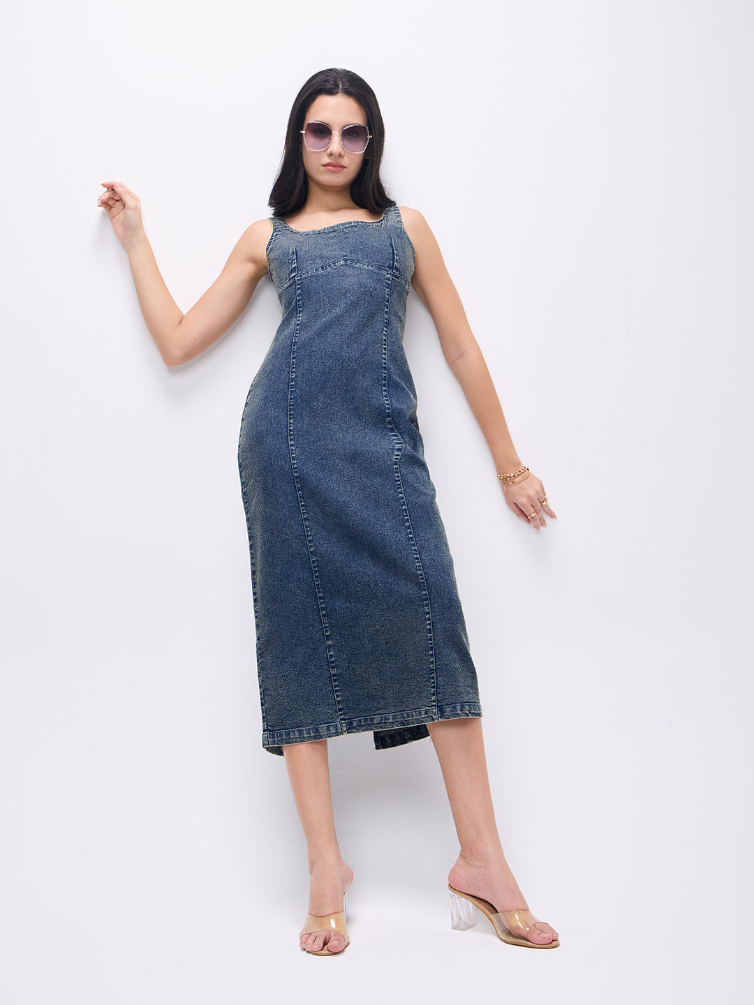 PUELLA Women’s Sleeveless Denim Bodycon Midi Dress – Dark Wash