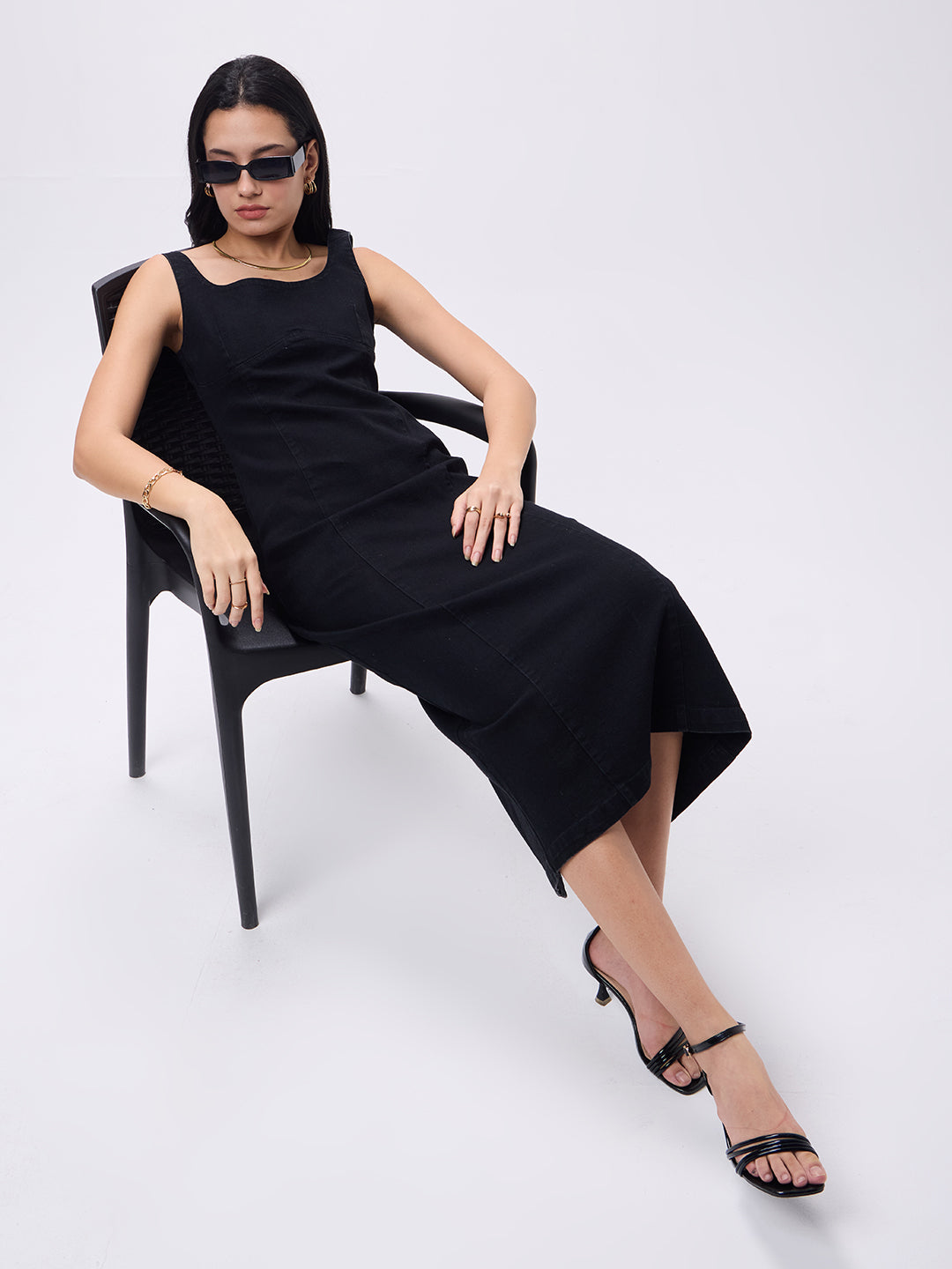 PUELLA Women’s Black Sleeveless Denim Bodycon Midi Dress