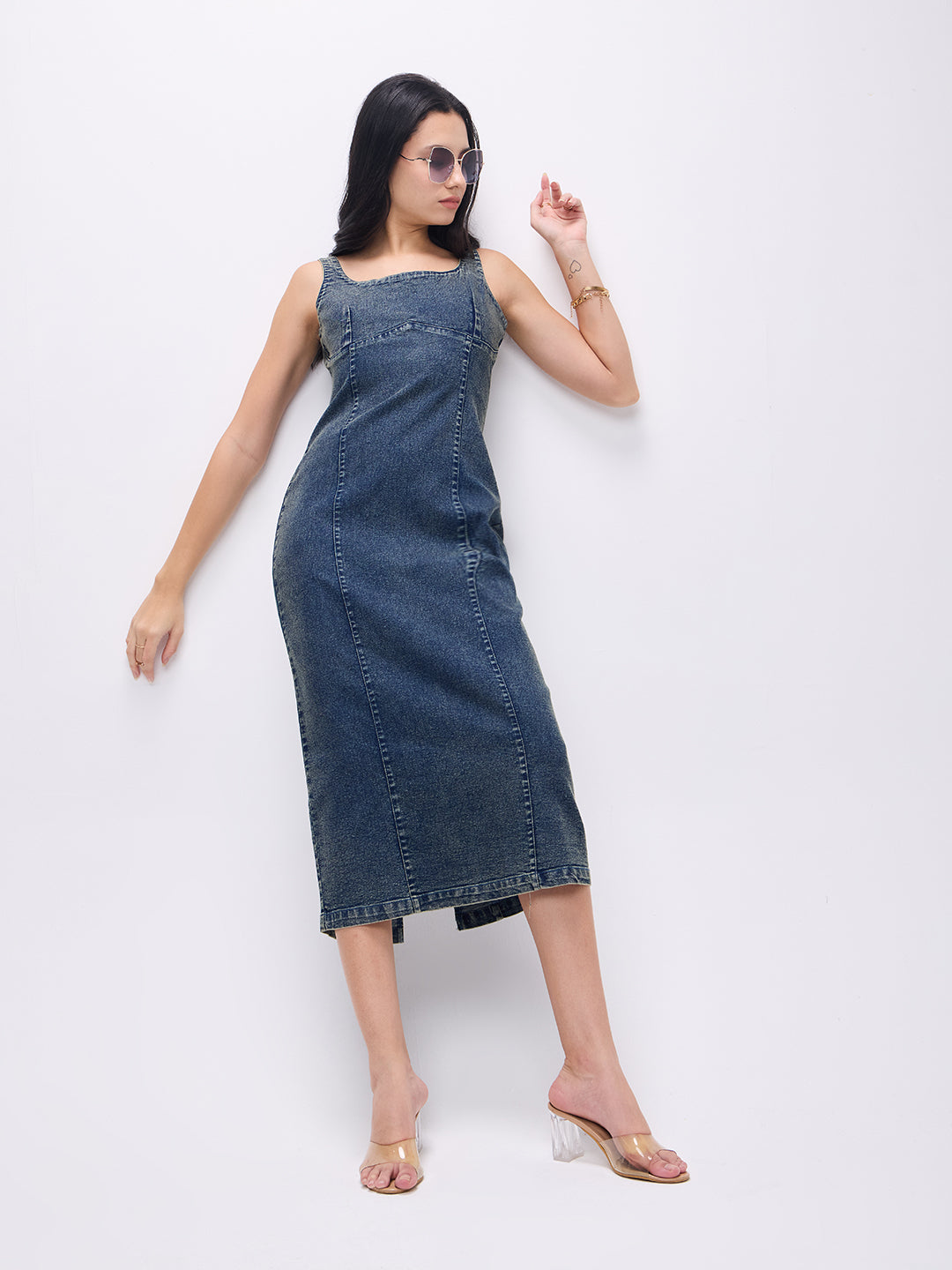 PUELLA Women’s Sleeveless Denim Bodycon Midi Dress – Dark Wash