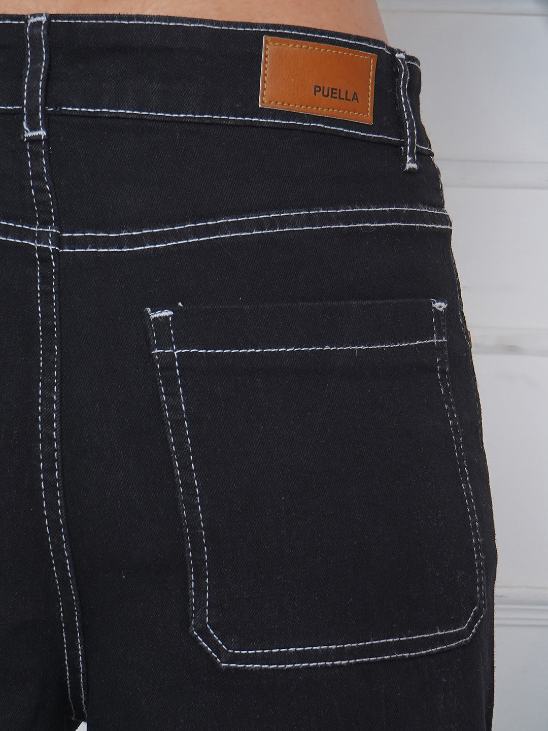 PUELLA Women Black Contrast Stitch Cargo Wide-Leg Jeans