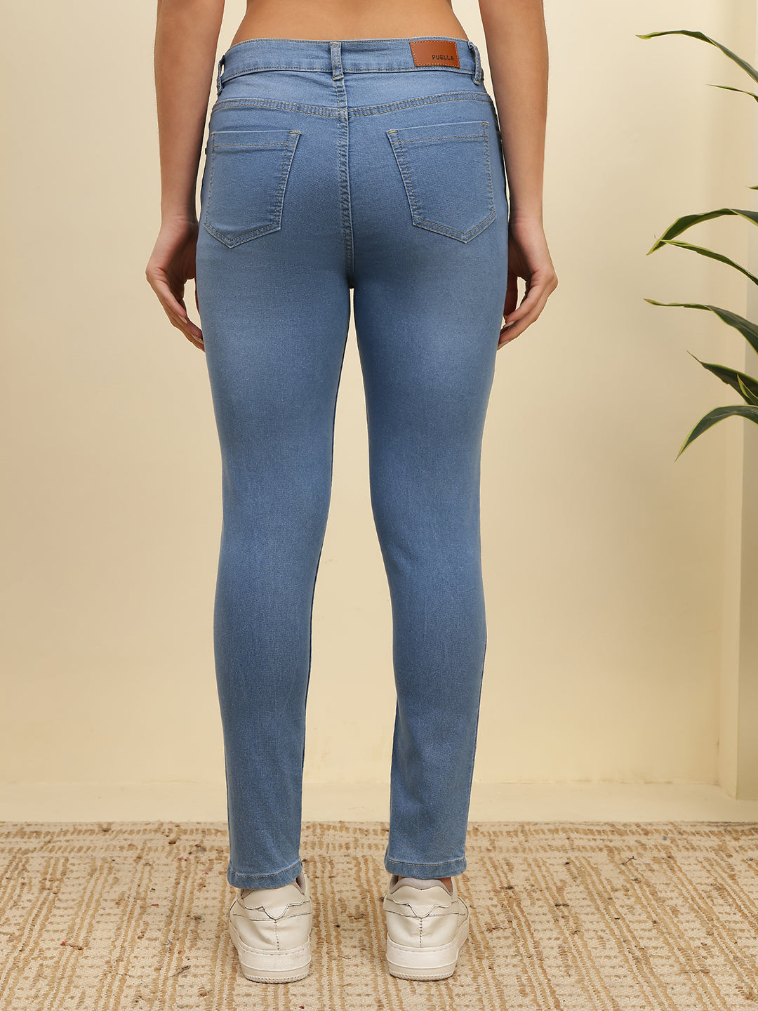 Women’s Mid Blue Mid-Rise Skinny Fit Jeans