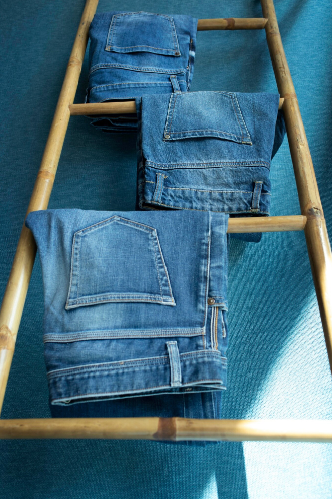 The Best of the Best: Top Superlative Jeans for Fashion-Forward Girls!