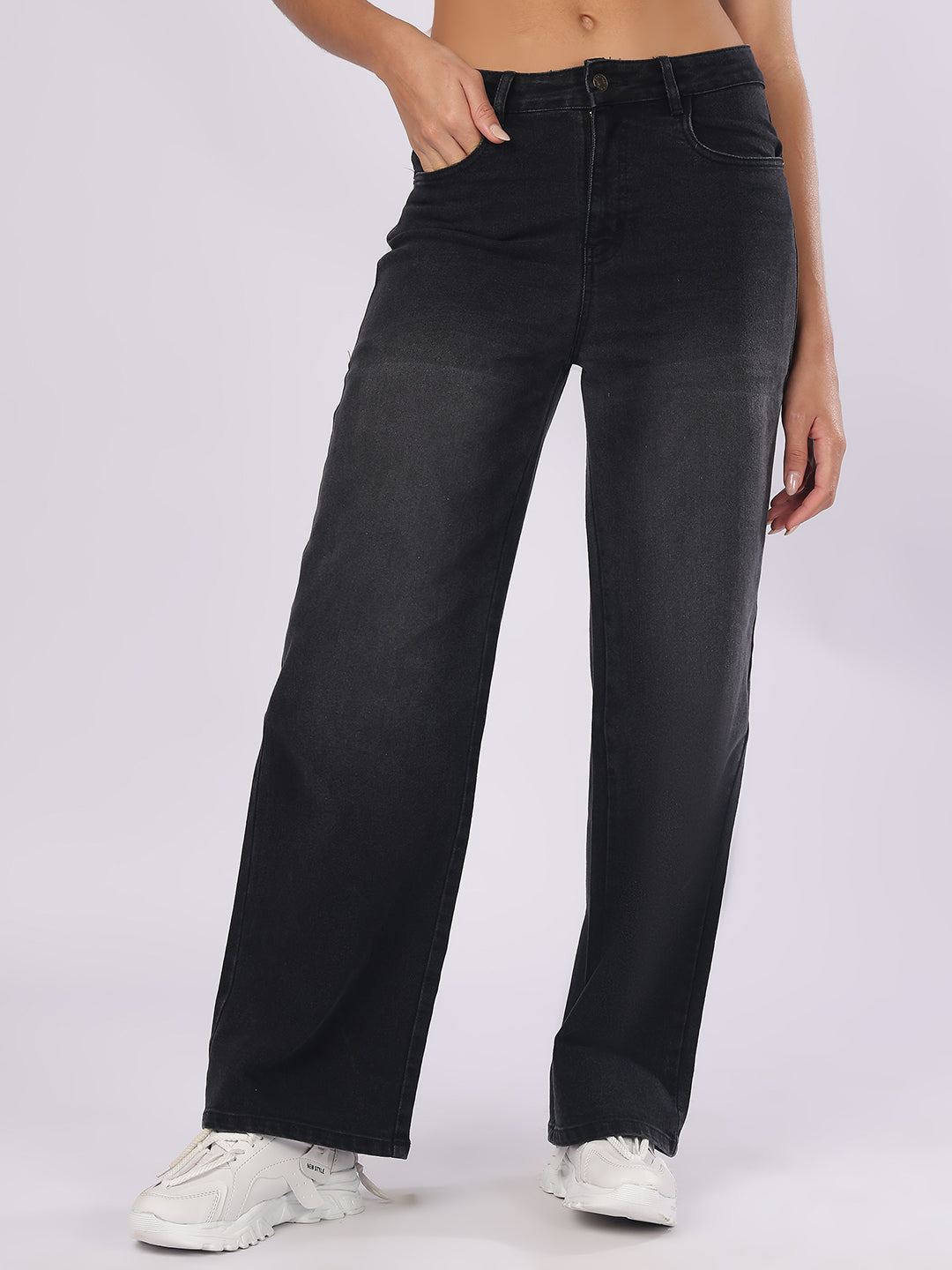 Women’s Black Straight Fit Denim Jeans