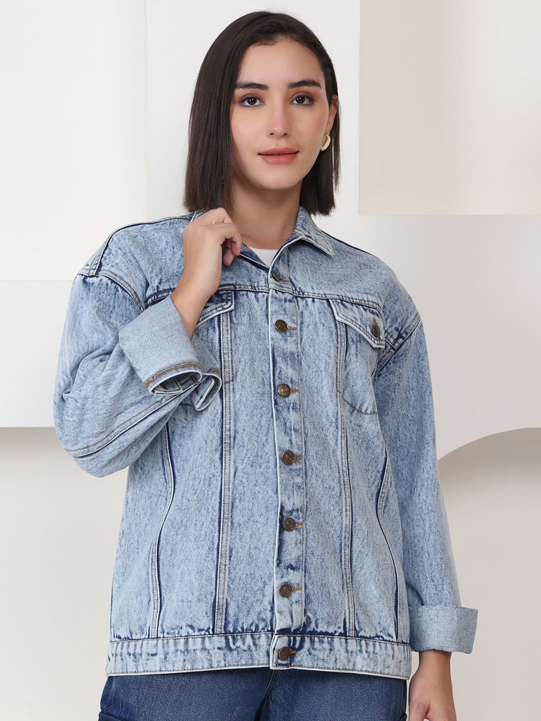 PUELLA Ice-Wash Oversized Button-Down Denim Jacket