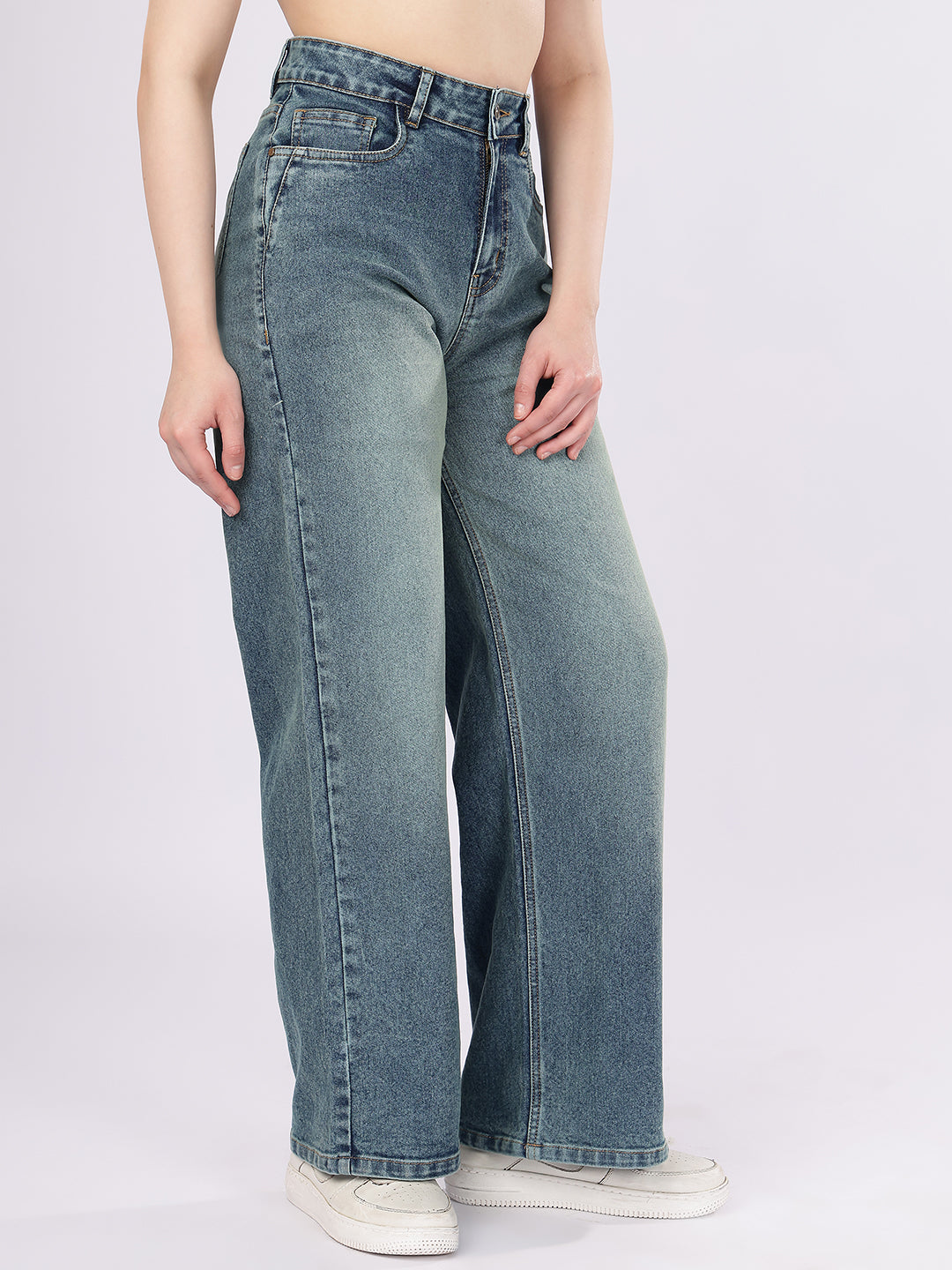 Women’s Green Tint Straight Fit Denim Jeans