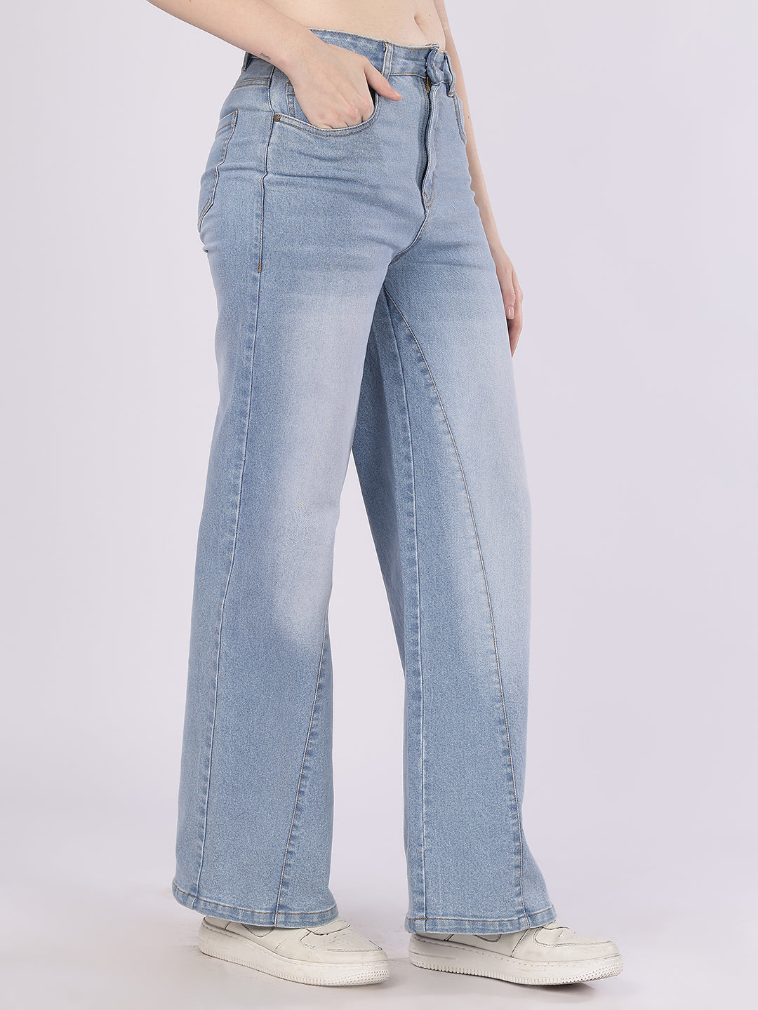 Women’s Light Blue Straight Fit Denim Jeans