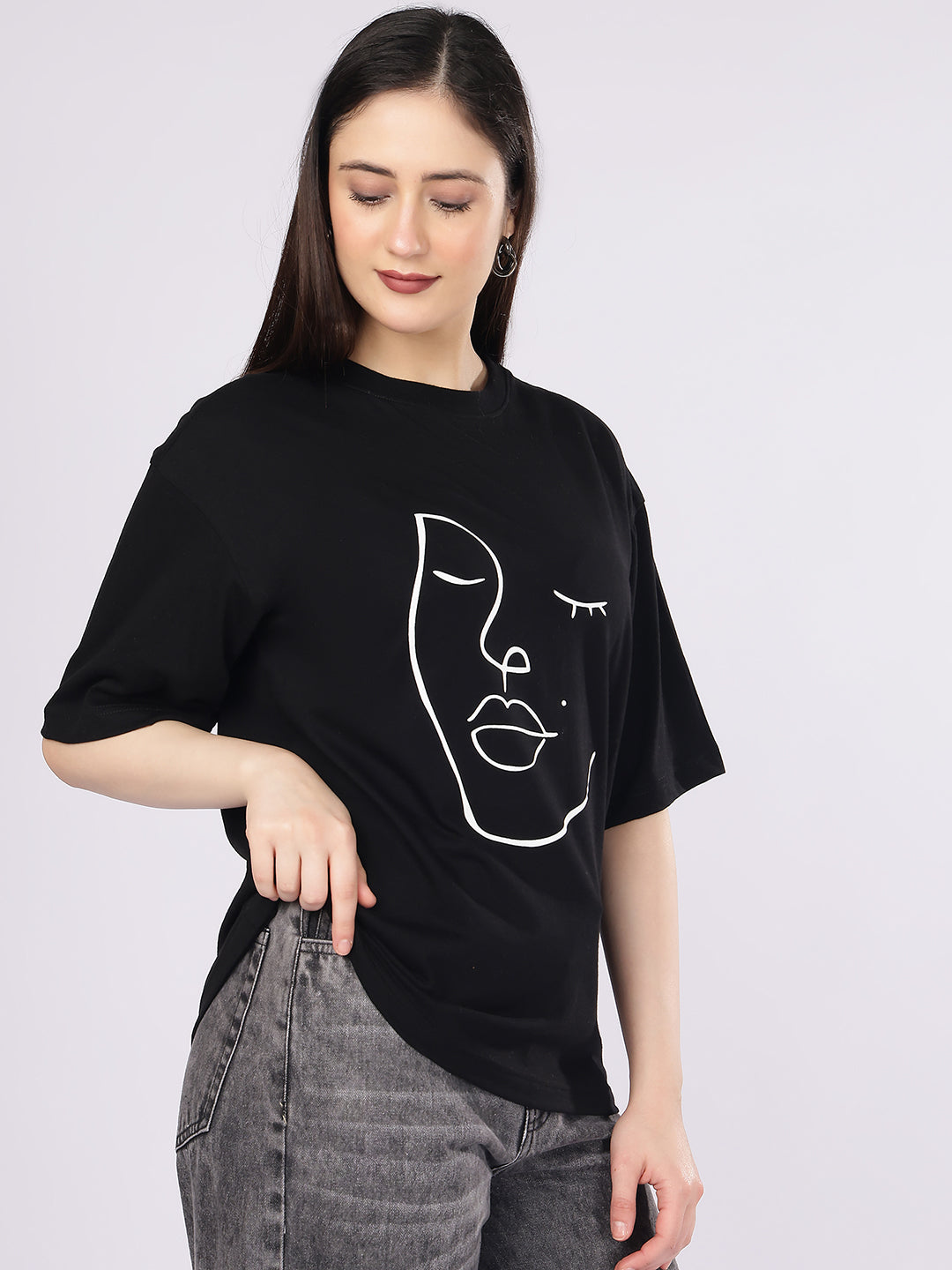Dozer Artistic Face Line Art Black Oversized T-Shirt