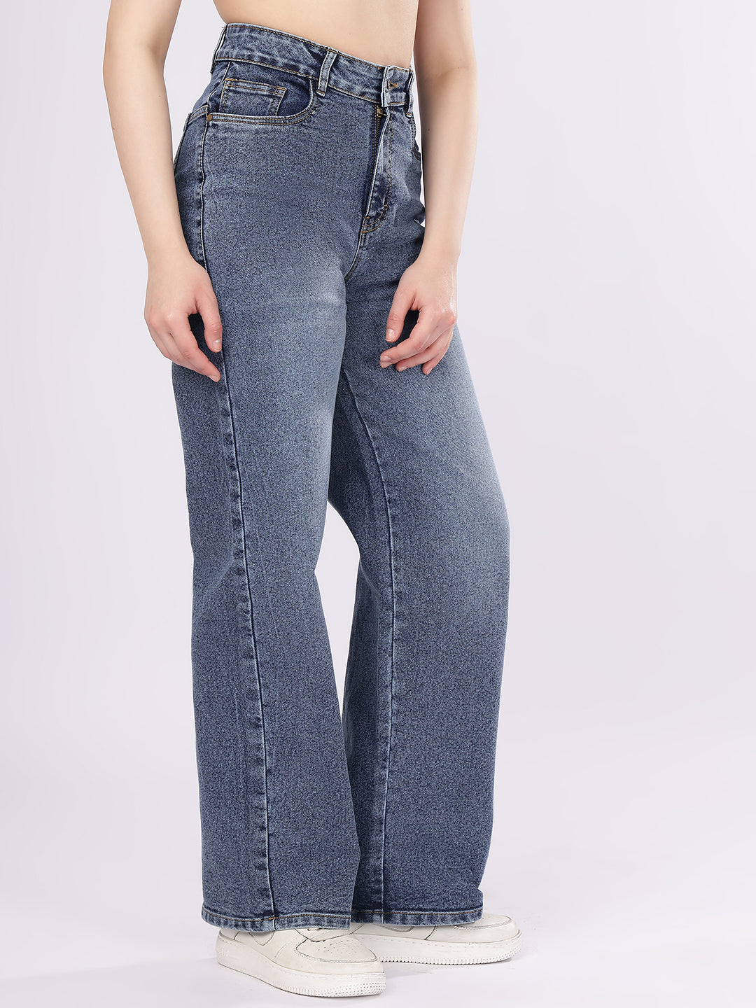 Women’s Mid Blue Straight Fit Denim Jeans