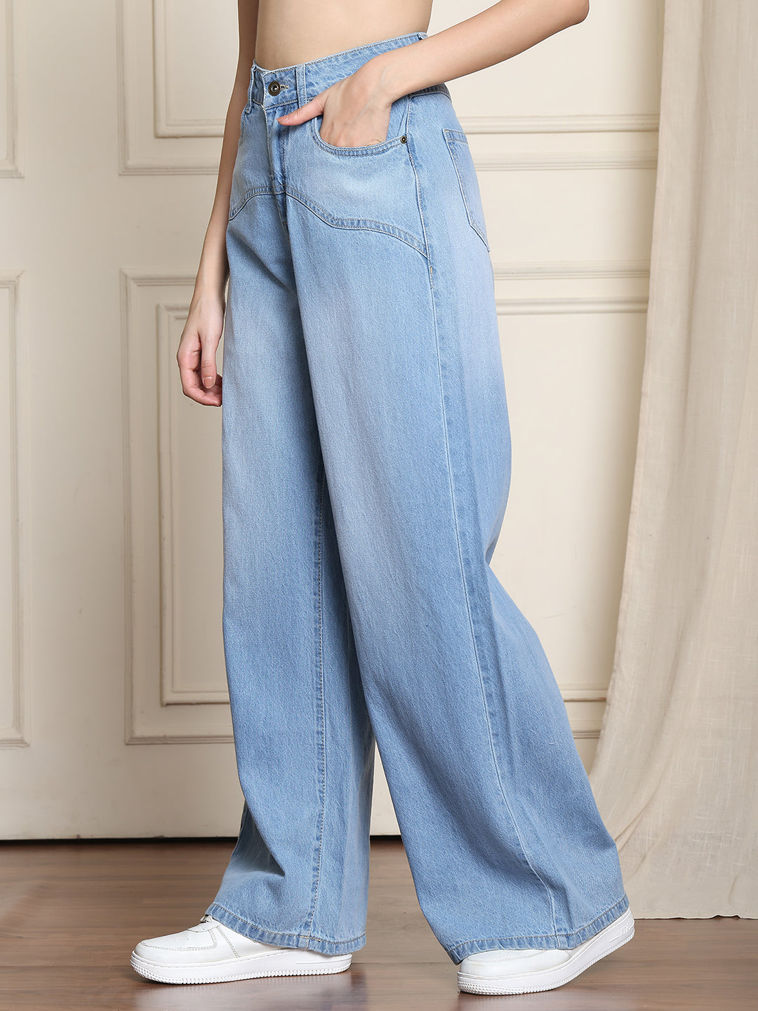 PUELLA Women’s Light Blue High-Rise Loose Straight Fit Jeans with Yoke Design