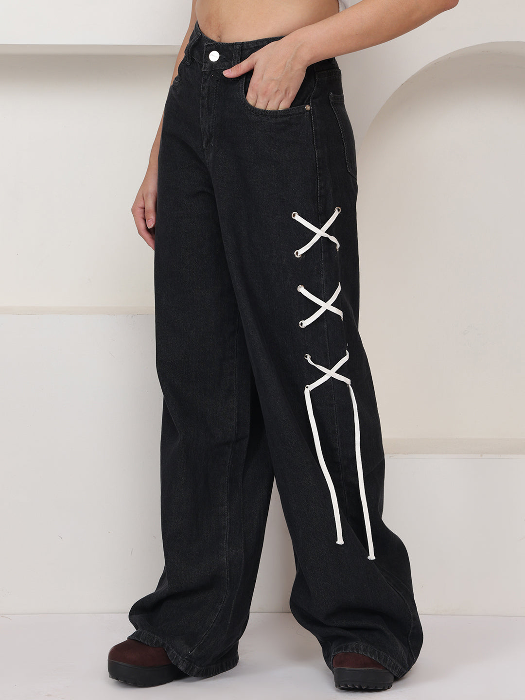 PUELLA Women Dark Black High-Rise Wide Leg Jeans with Side Detailing