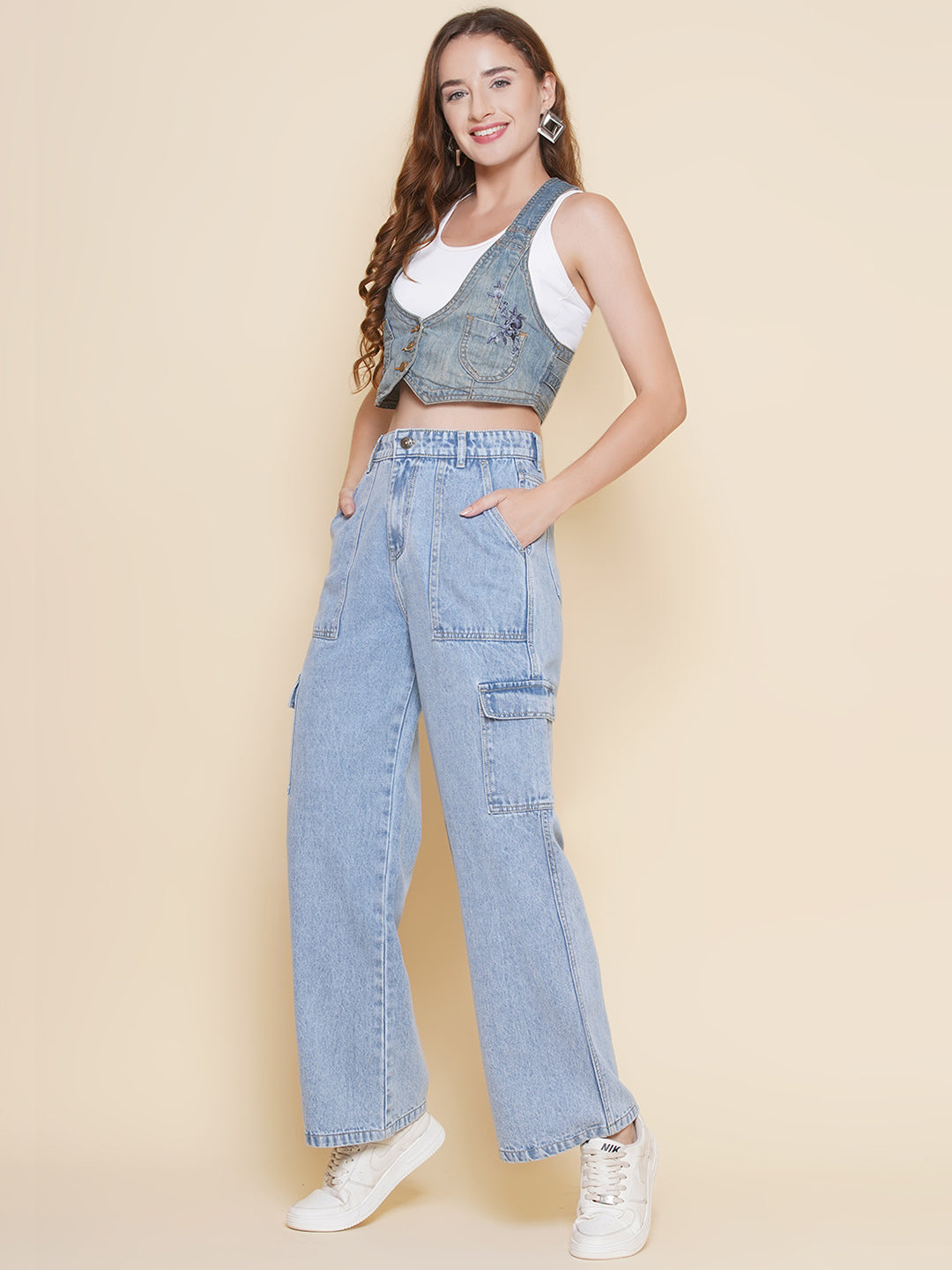 PUELLA Women’s Light Blue Cargo Straight Fit stretchable Jeans – Multi-Pocket Utility Denim