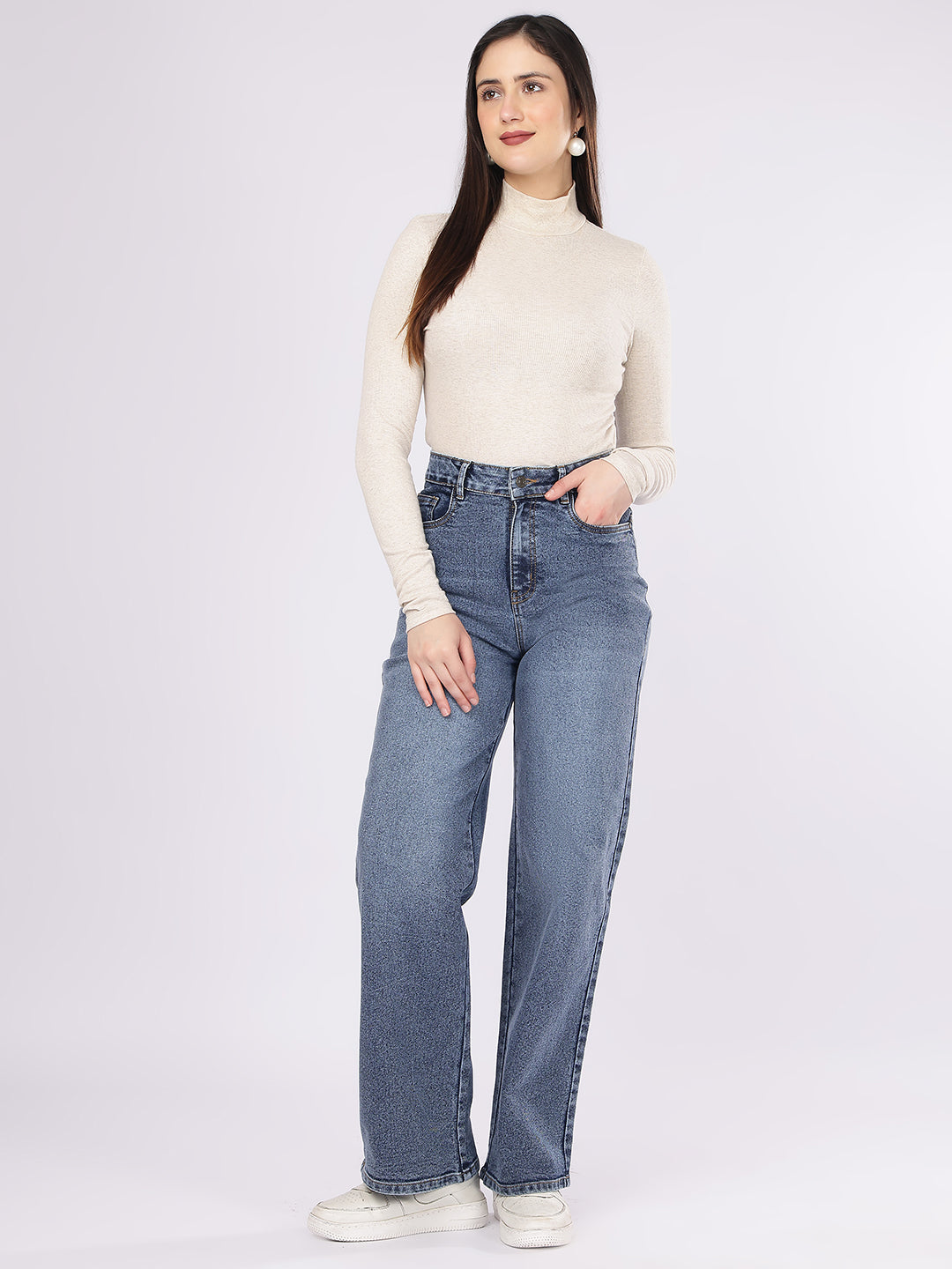 Women’s Mid Blue Straight Fit Denim Jeans