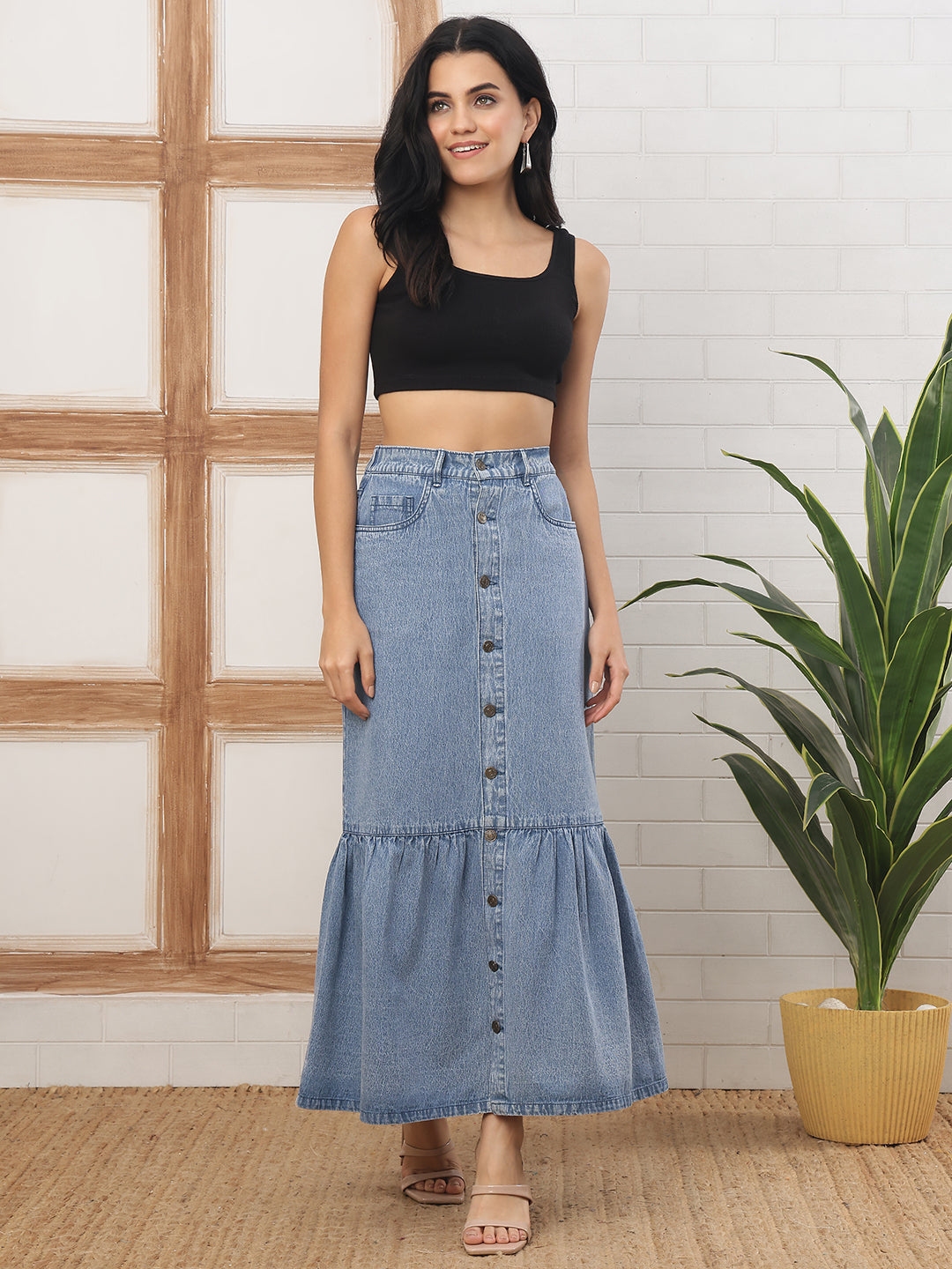 Women’s Light Blue Button-Down Tiered Denim Maxi Skirt