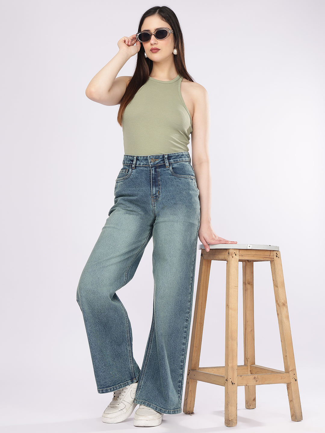 Women’s Green Tint Straight Fit Denim Jeans
