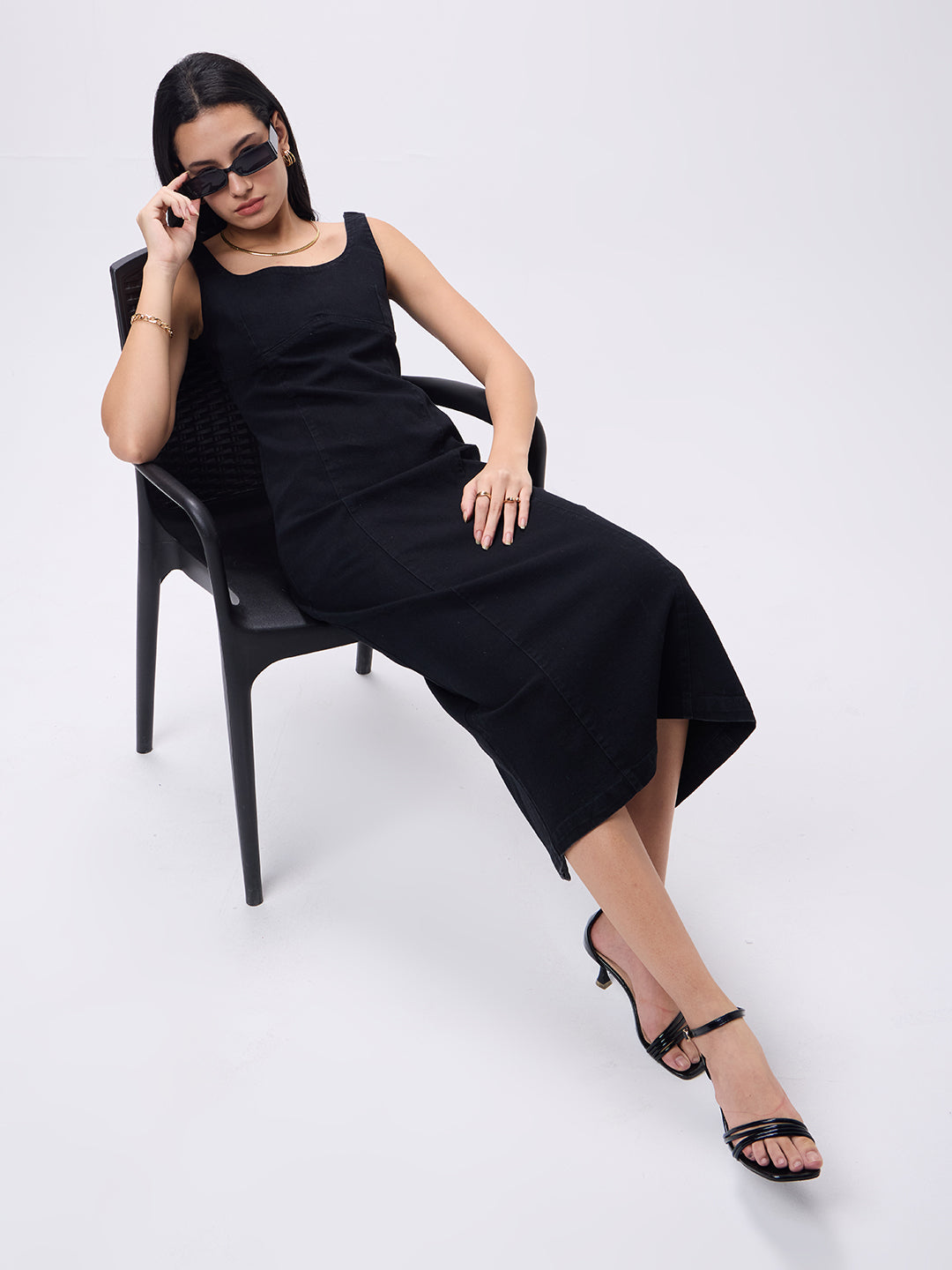 PUELLA Women’s Black Sleeveless Denim Bodycon Midi Dress