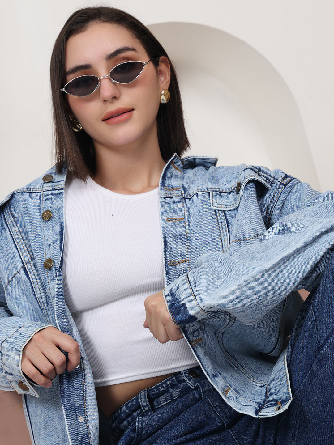 PUELLA Ice-Wash Oversized Button-Down Denim Jacket