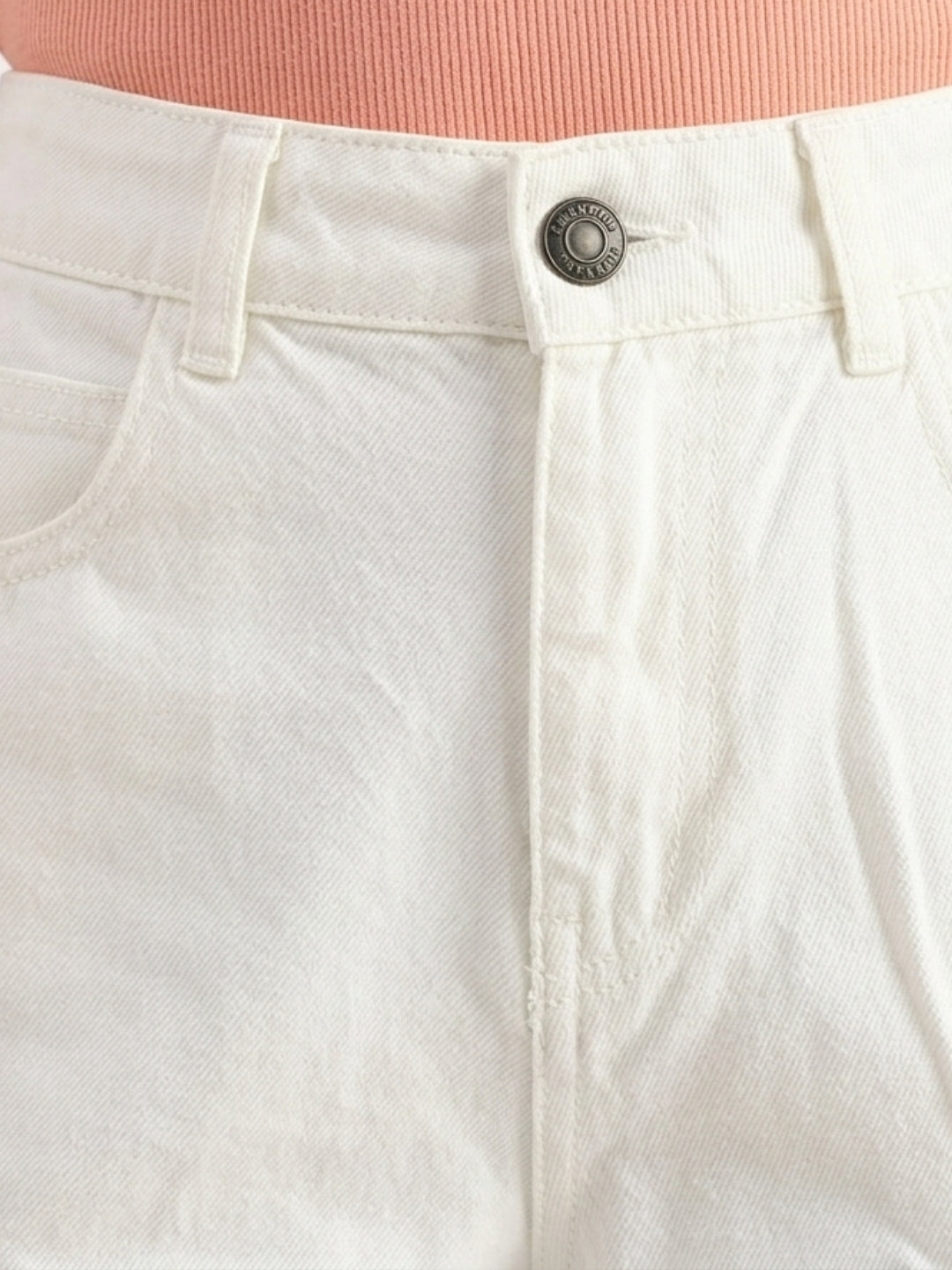 Women’s White Relaxed Fit Solid Denim Shorts