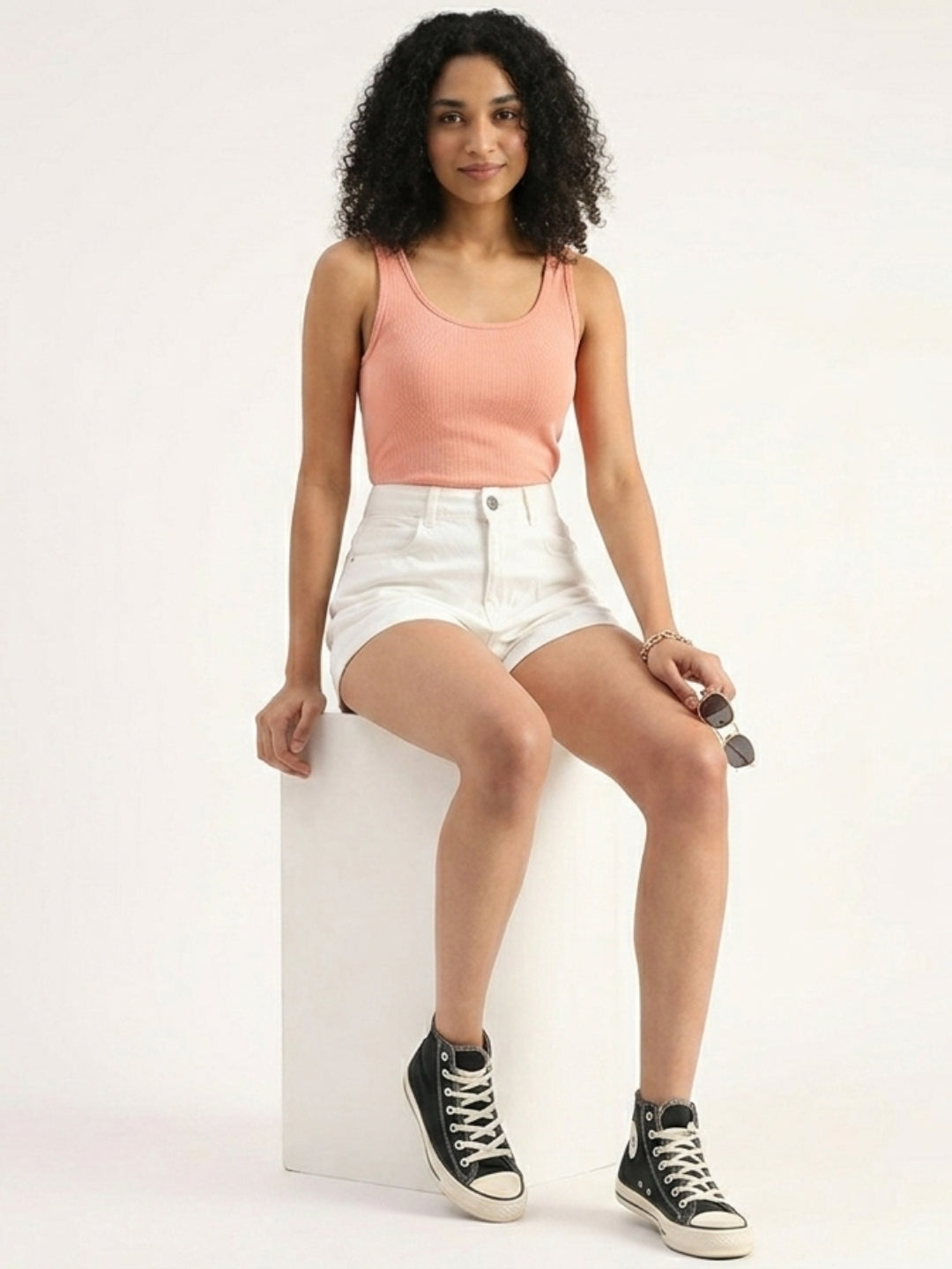 Women’s White Relaxed Fit Solid Denim Shorts